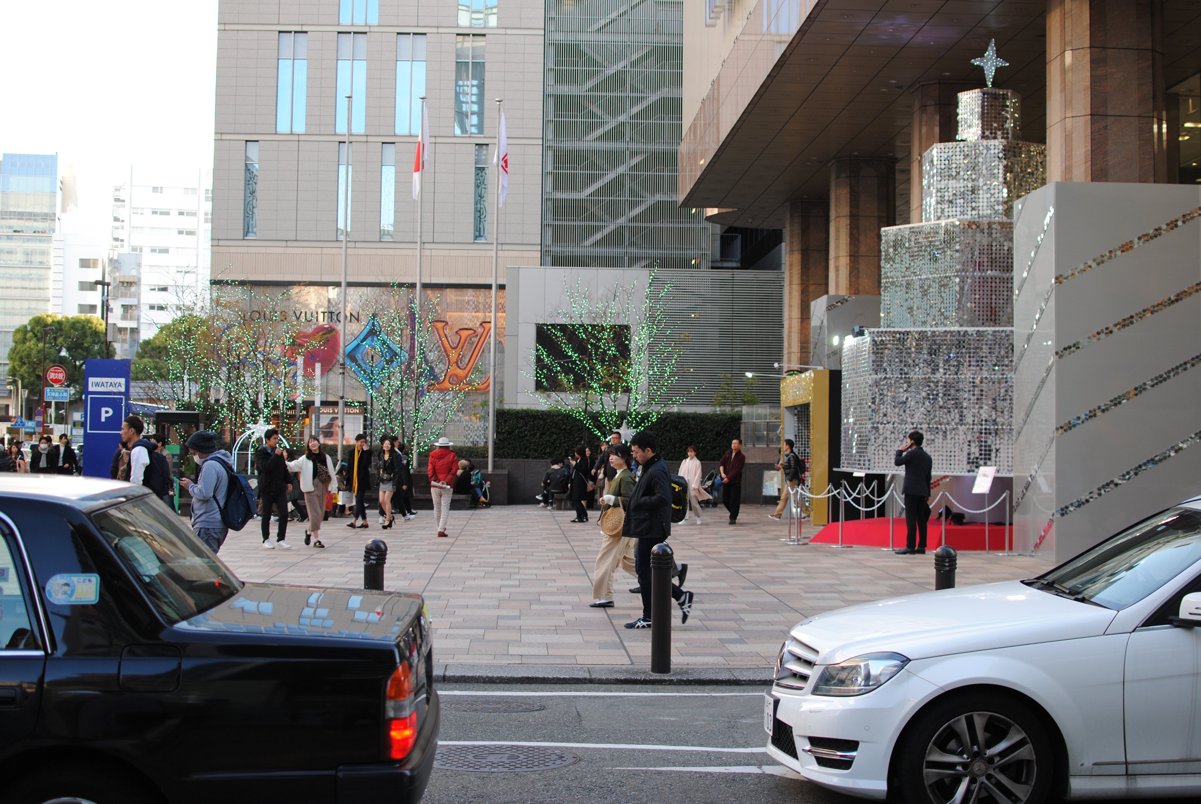 福岡市天神岩田屋本館