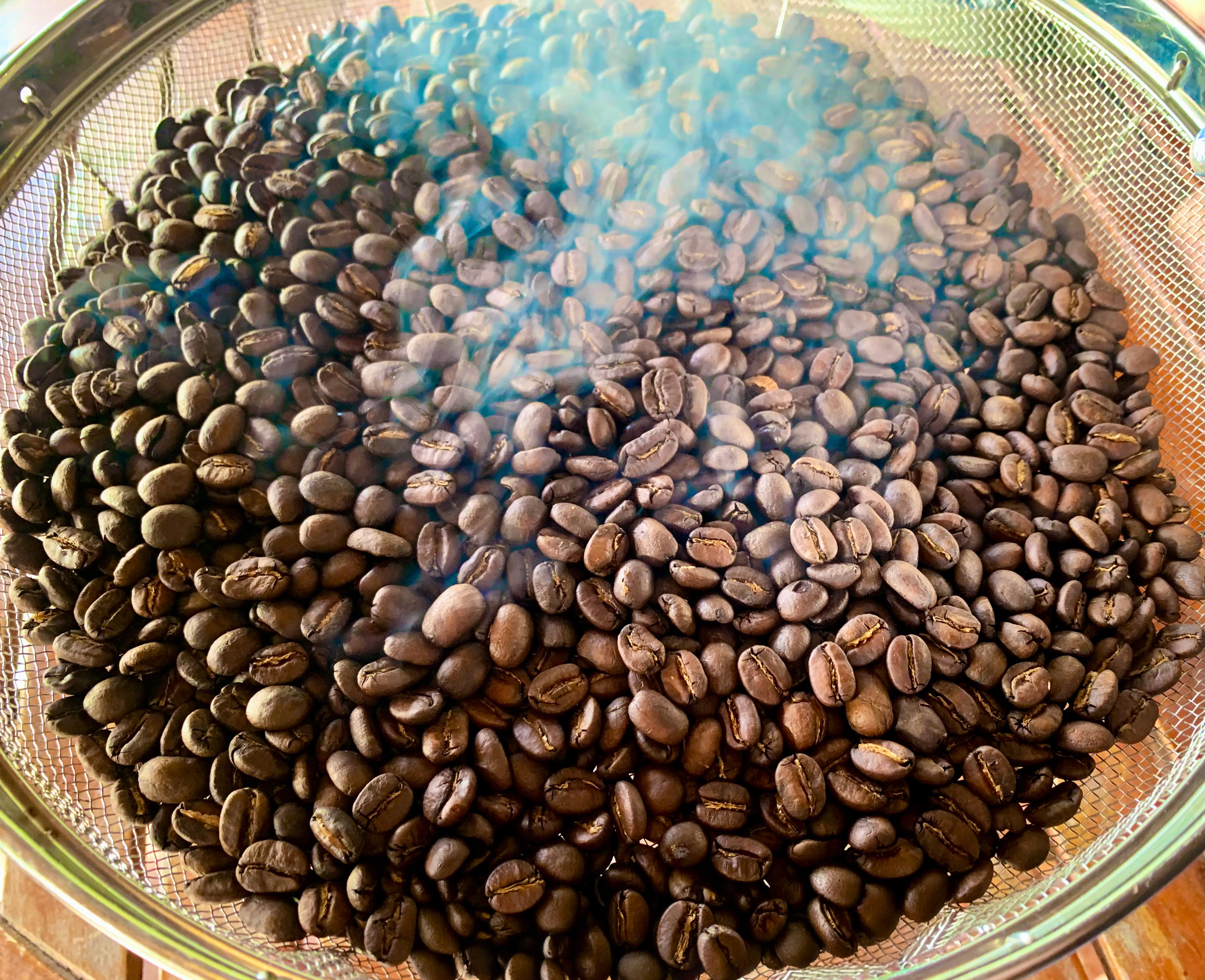 焙煎したてのコーヒーは、本当に美味しいのか。