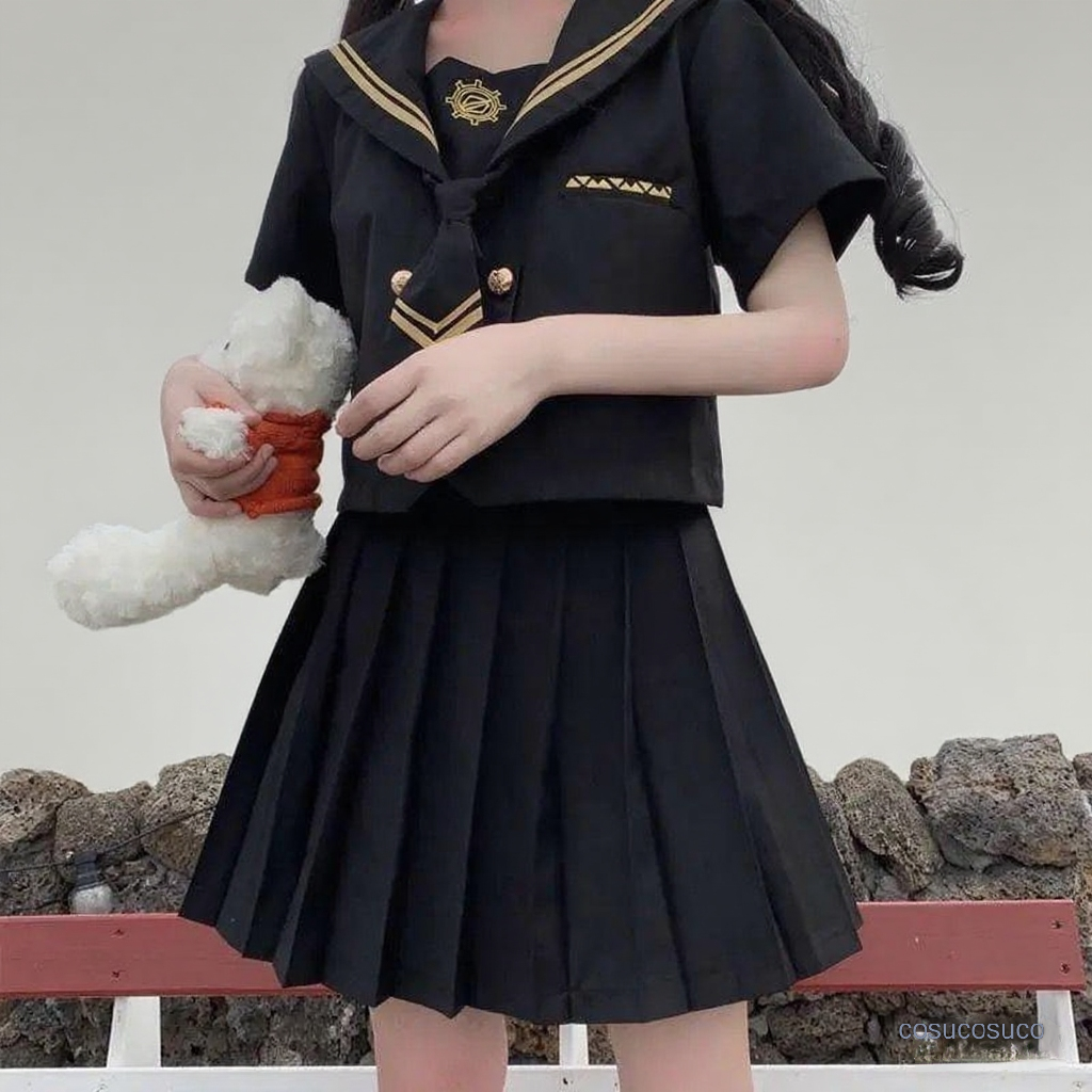 🌙 黒いセーラー服に恋をした日 🌙