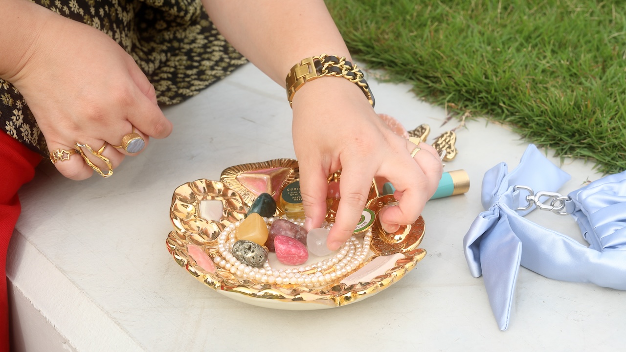 【interview】我慢しないこと。それが私のセルフケア(後半)〜わたし流クリスタルとの向き合い方