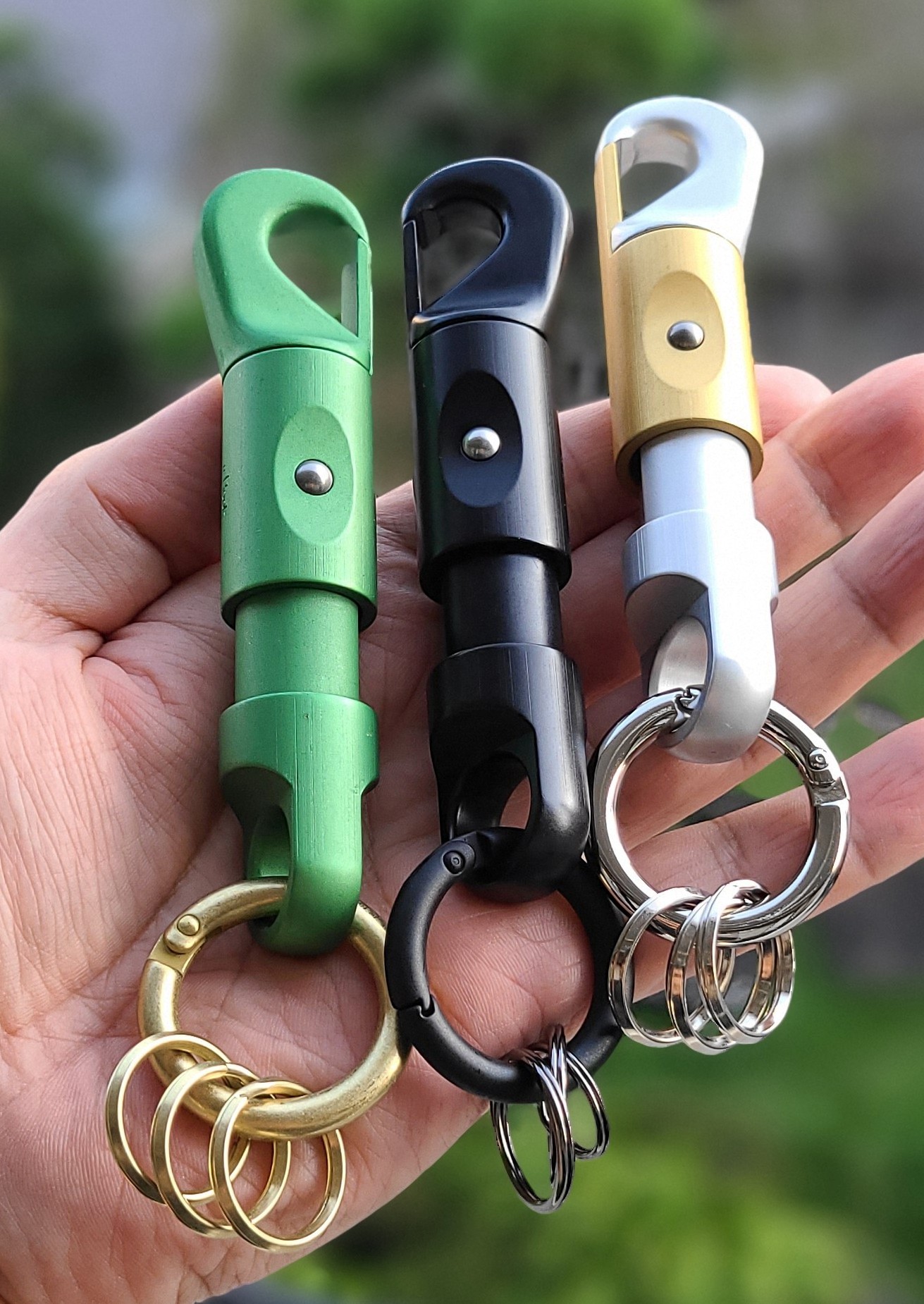 【 ” 一生モノのカラビナ ” を探してたんだ この子達が何十年も大切に使い続けられるね 】