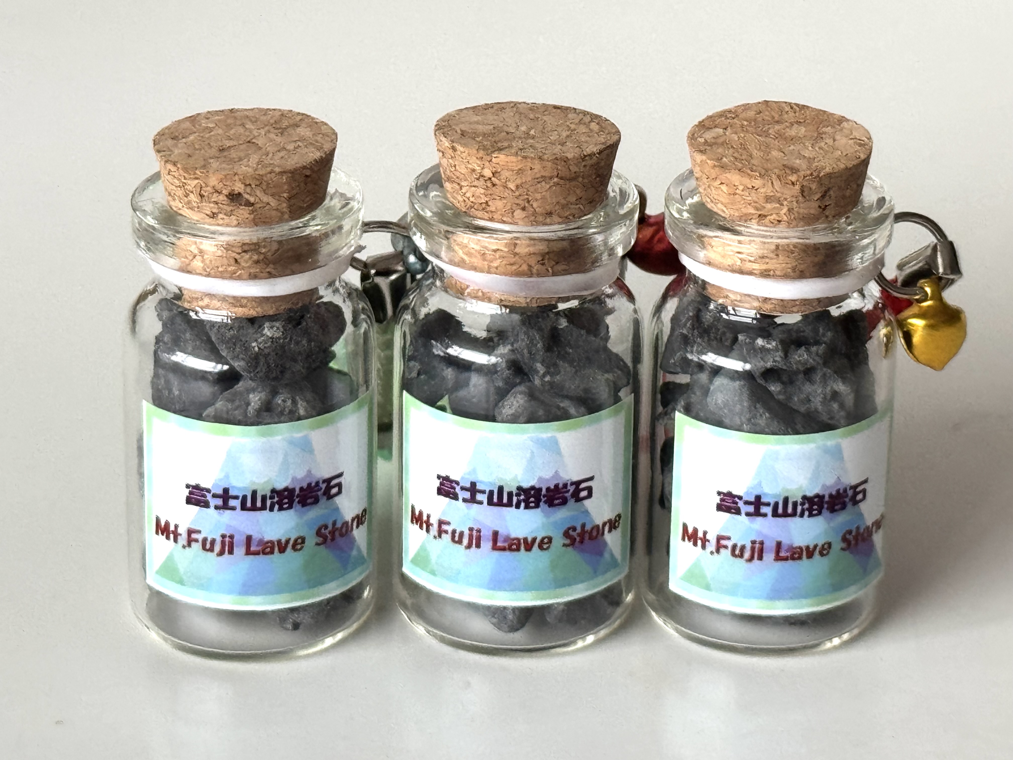 外国人観光客様(インバウンド)のお土産として最適です・・・。