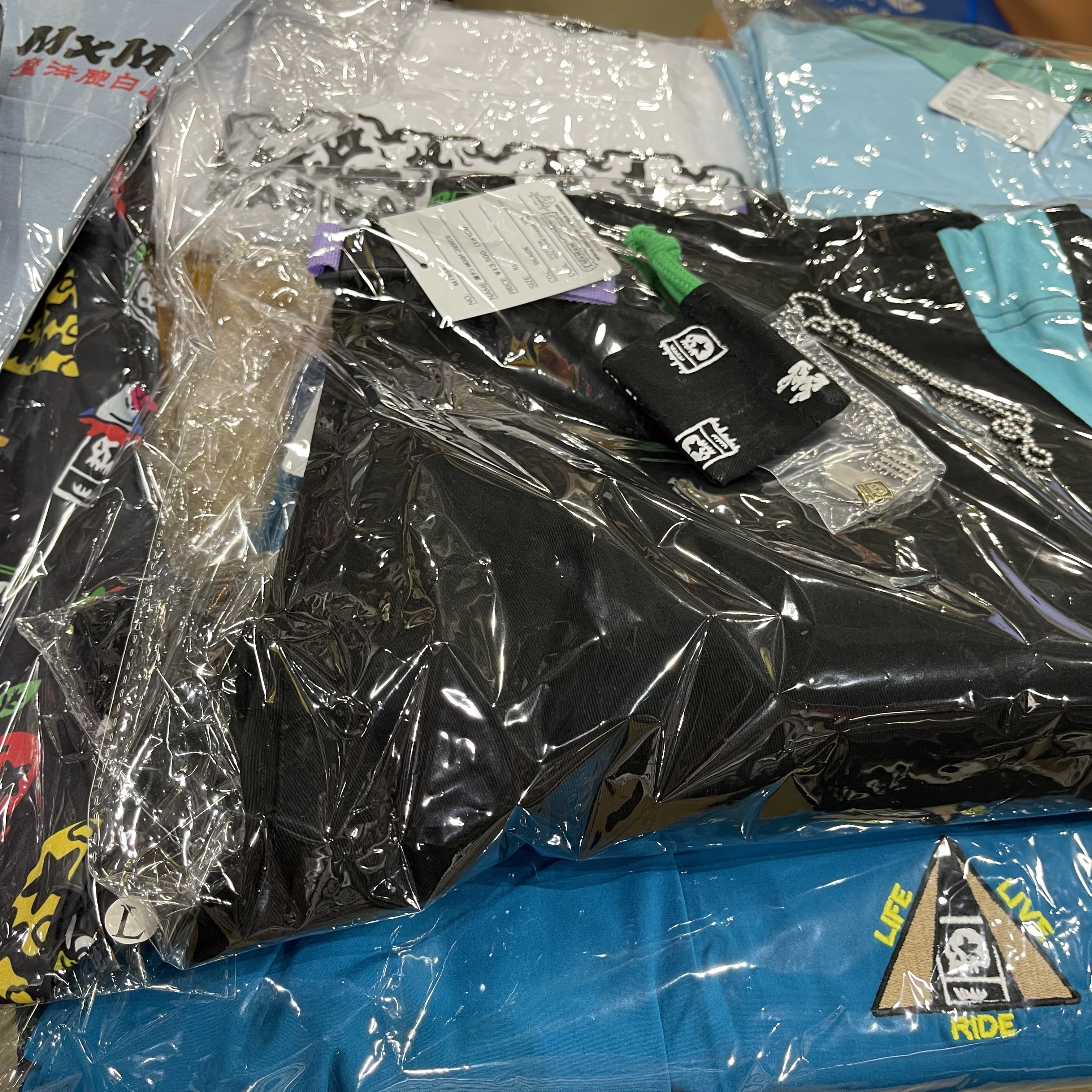 MXMXMより新作入荷のお知らせ