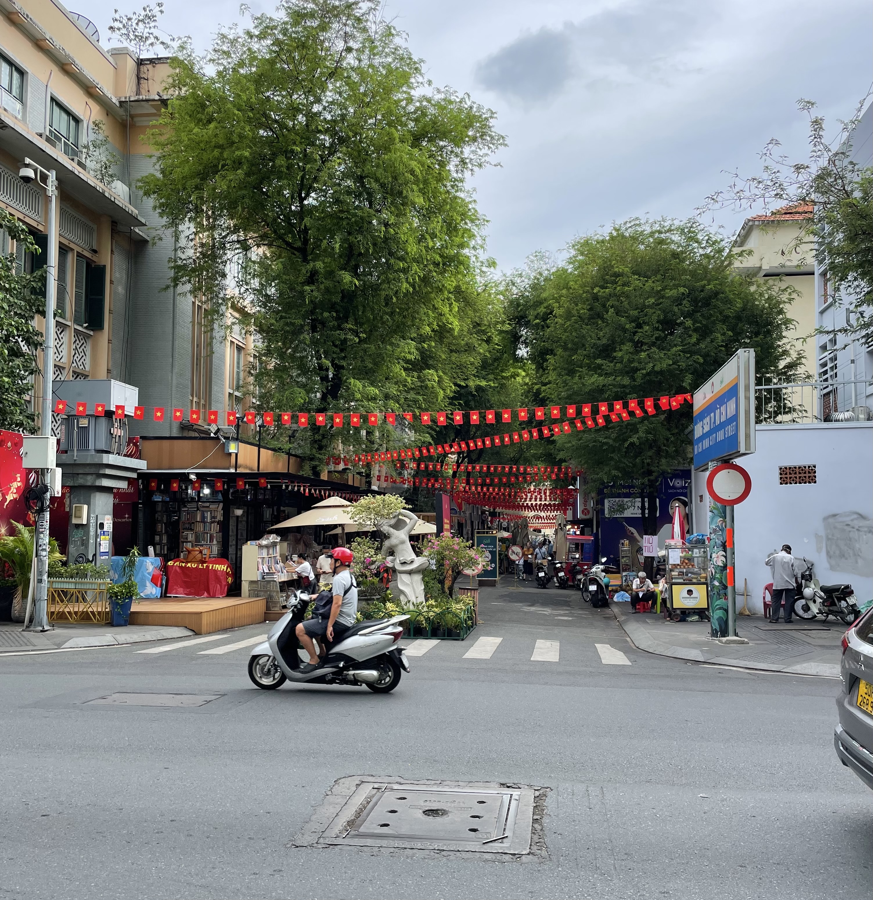 Marfa store meets VIETNAM