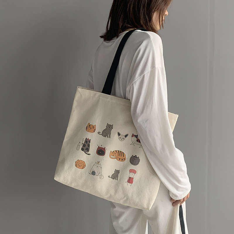 【新入荷】 ねこモチーフのトートバッグ