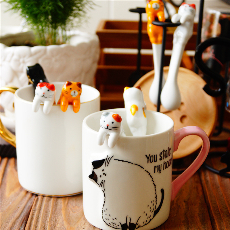 【新入荷】 ねこモチーフのスプーン　-つかまり猫たち-