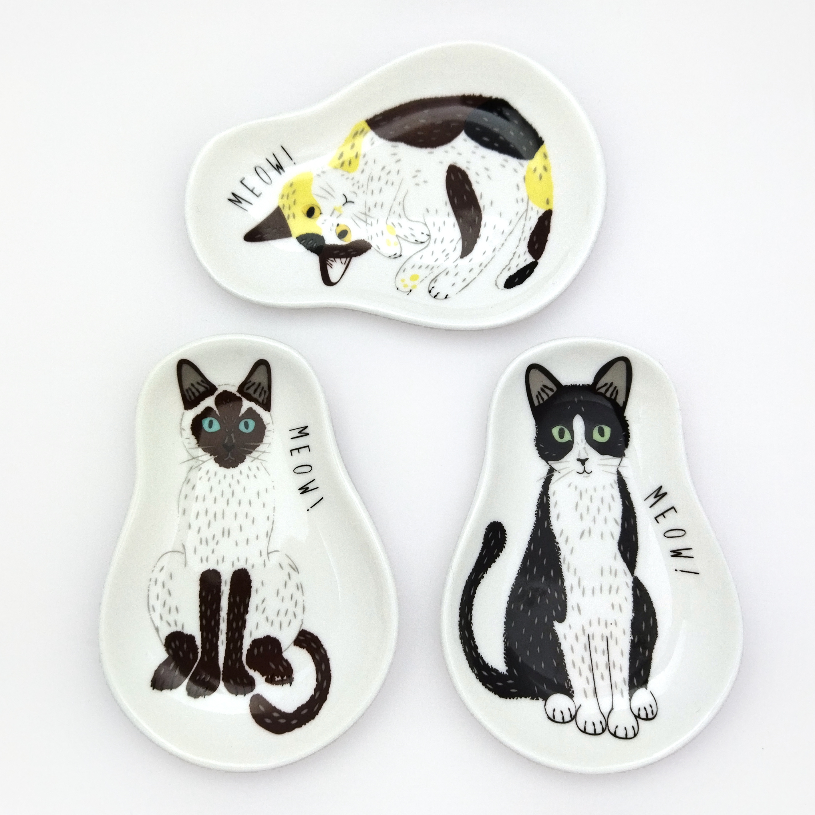 【新入荷】 ねこモチーフのお皿　-MEOW!な猫-