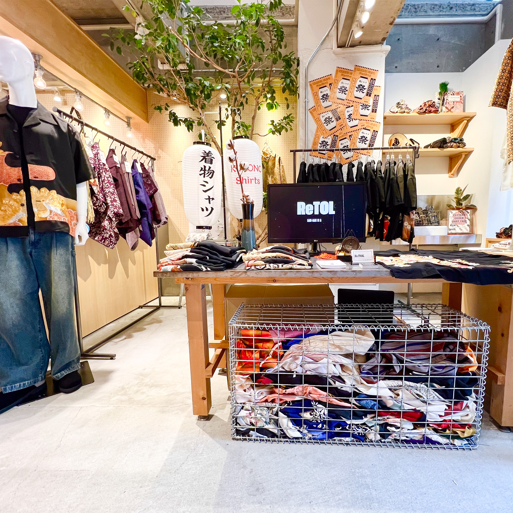 GALLERY - 渋谷POP UP