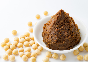 🍜 味噌が紡いだ日本の物語 ～古代から現代まで続く発酵文化の軌跡～