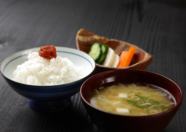 ⚔️ 鎌倉武士を支えた味噌の力 〜元寇を乗り切った戦略食品の秘密〜