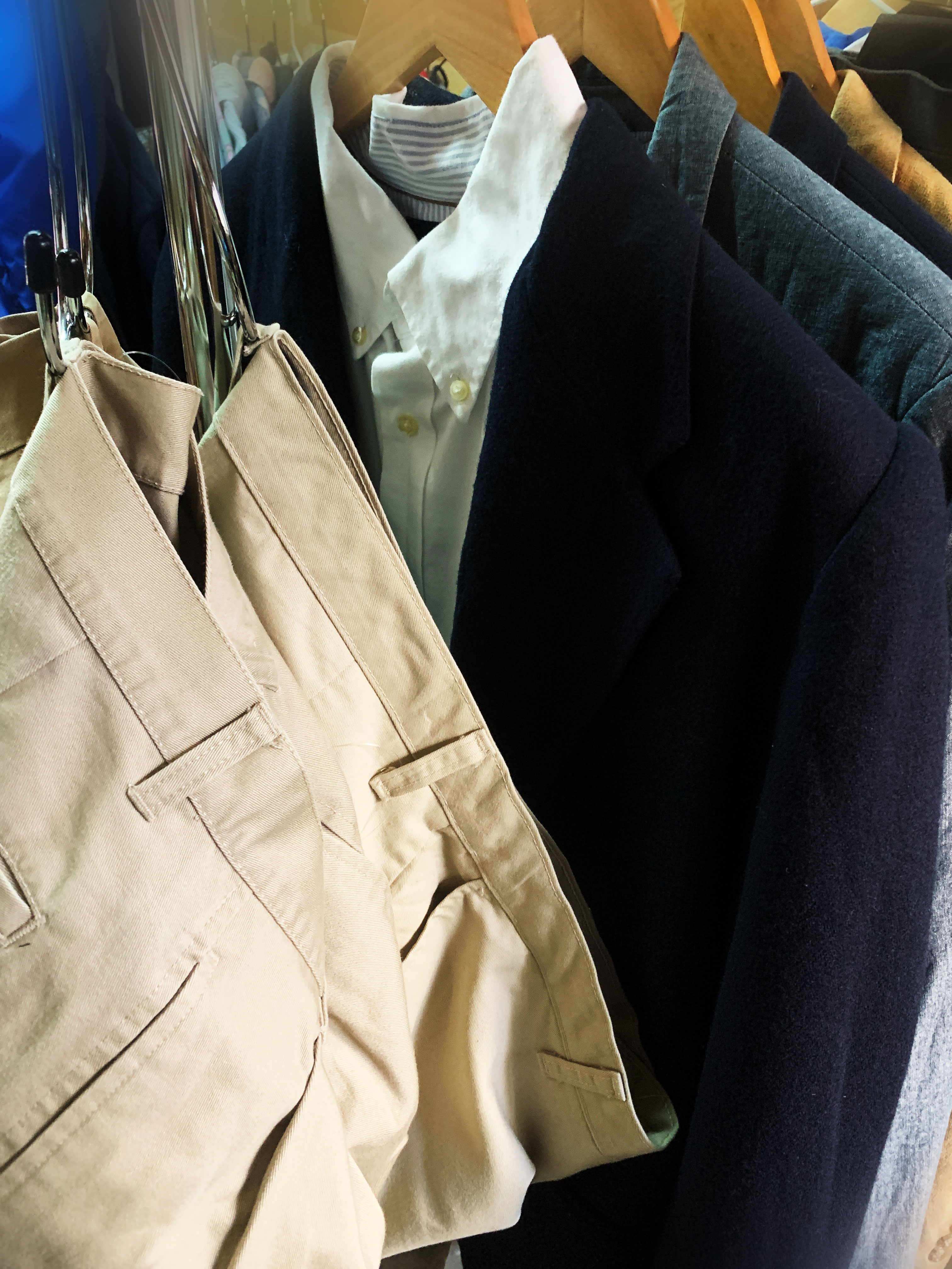 カジュアルに使えるテーラードジャケット4種あります。