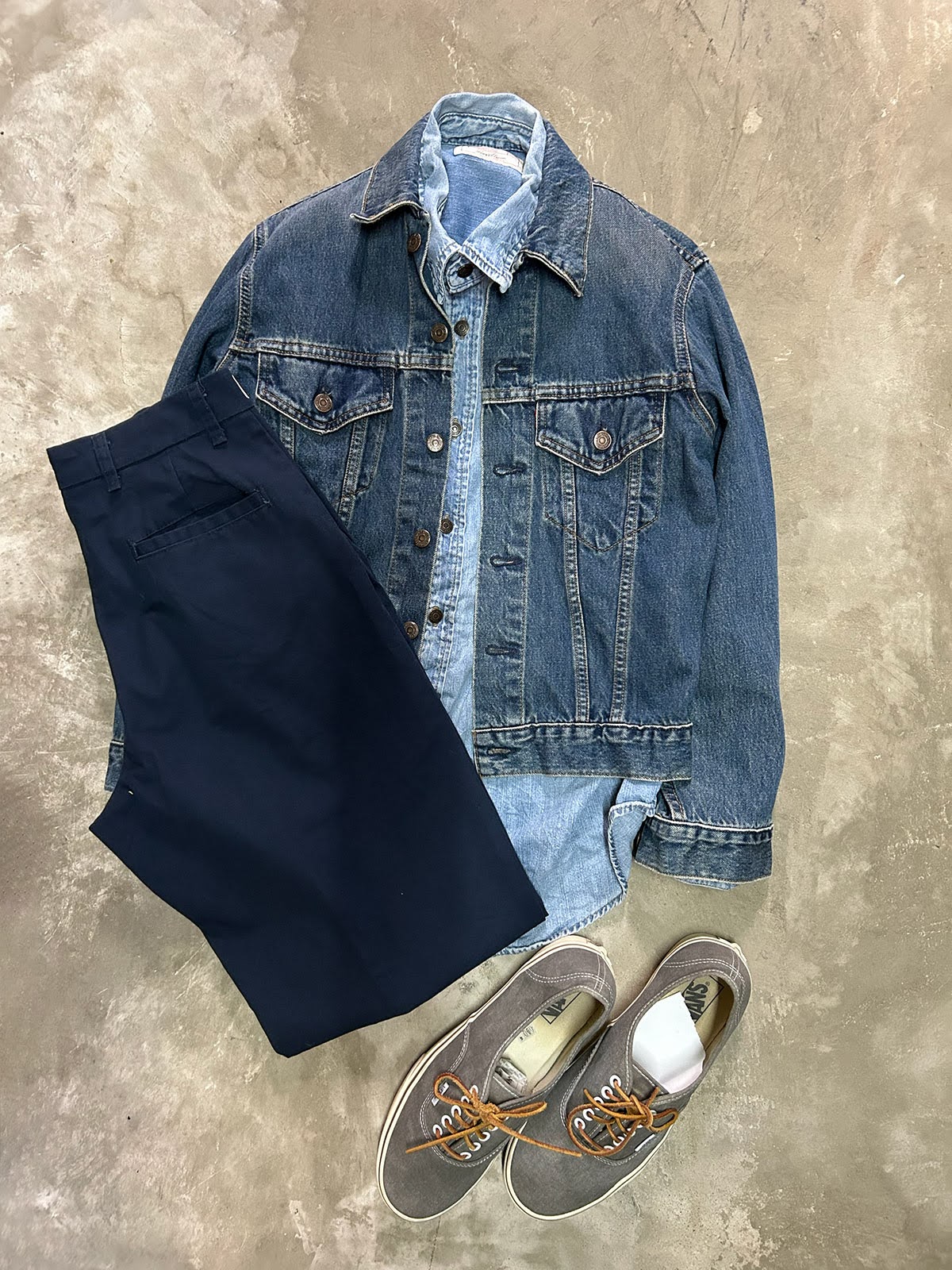 【おすすめコーデ】Levi's×Red Kapで作る、大人のワークスタイル