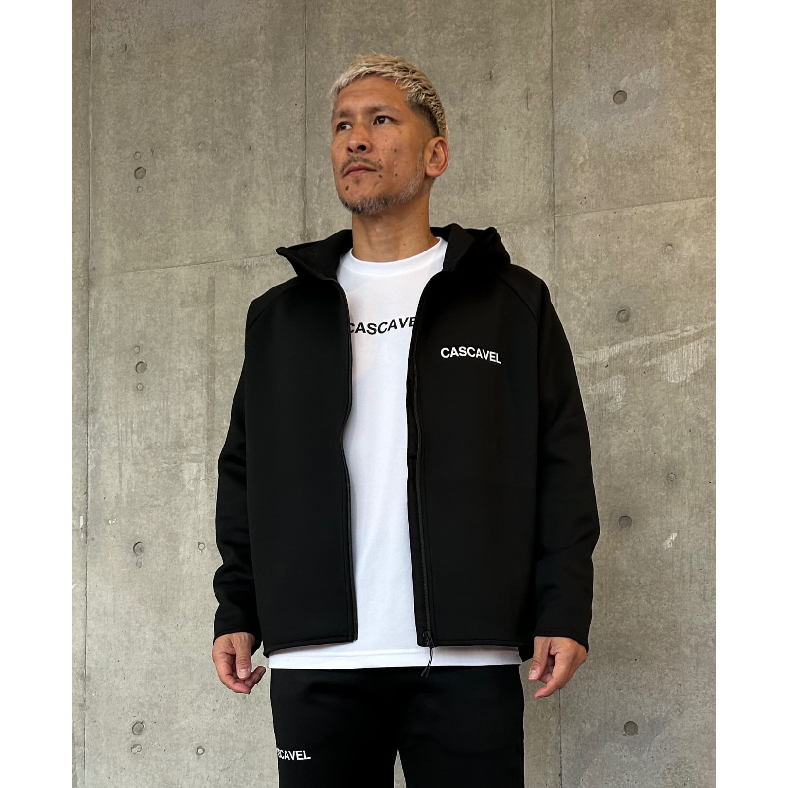 CASCAVEL　HIGH-TECH PERFORMANCE.ダンボールニットフルジップフーディー