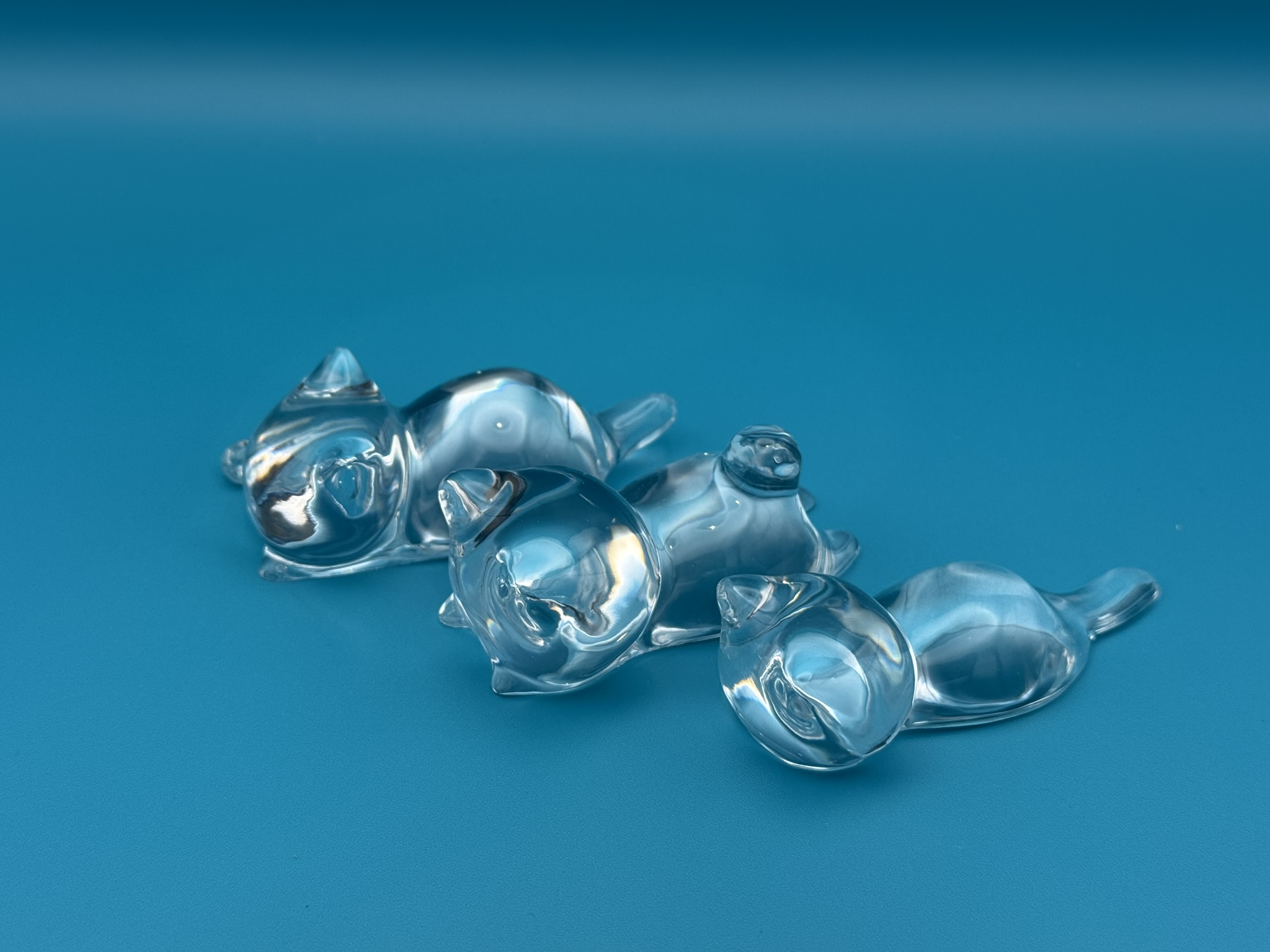 「しずく猫のひるね」レジンアート　箸置き