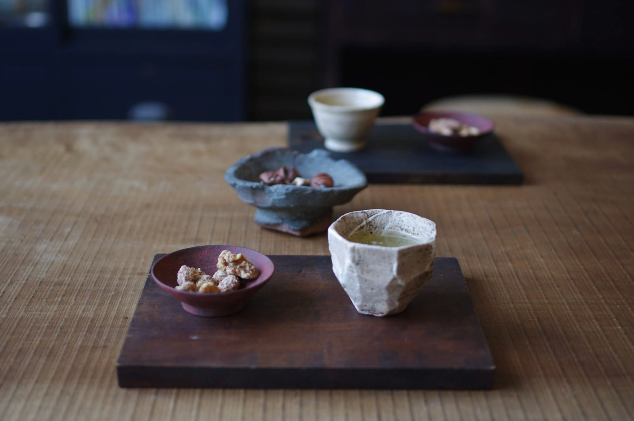 お茶とナッツ