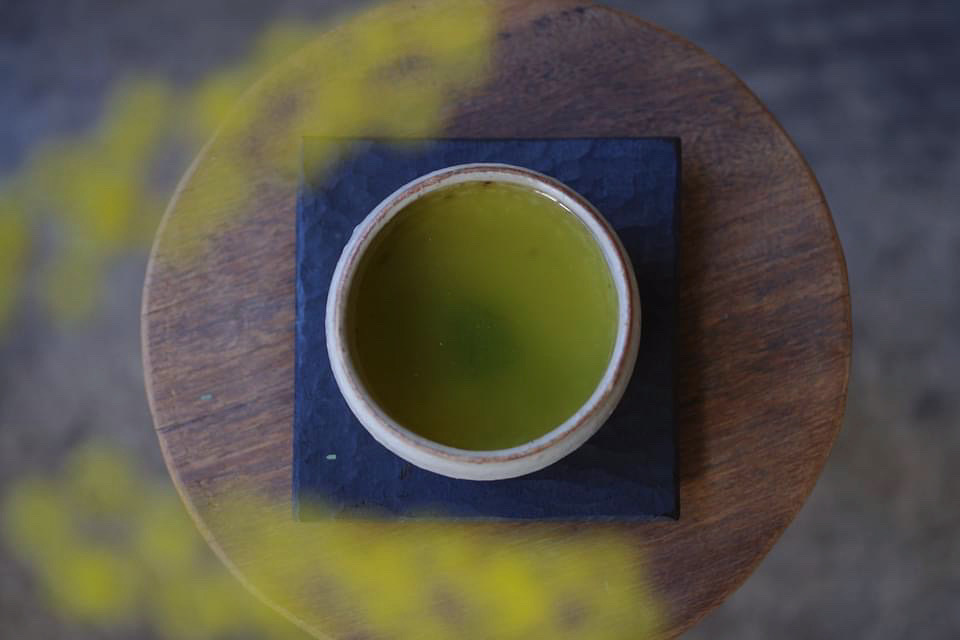 穏やかに
