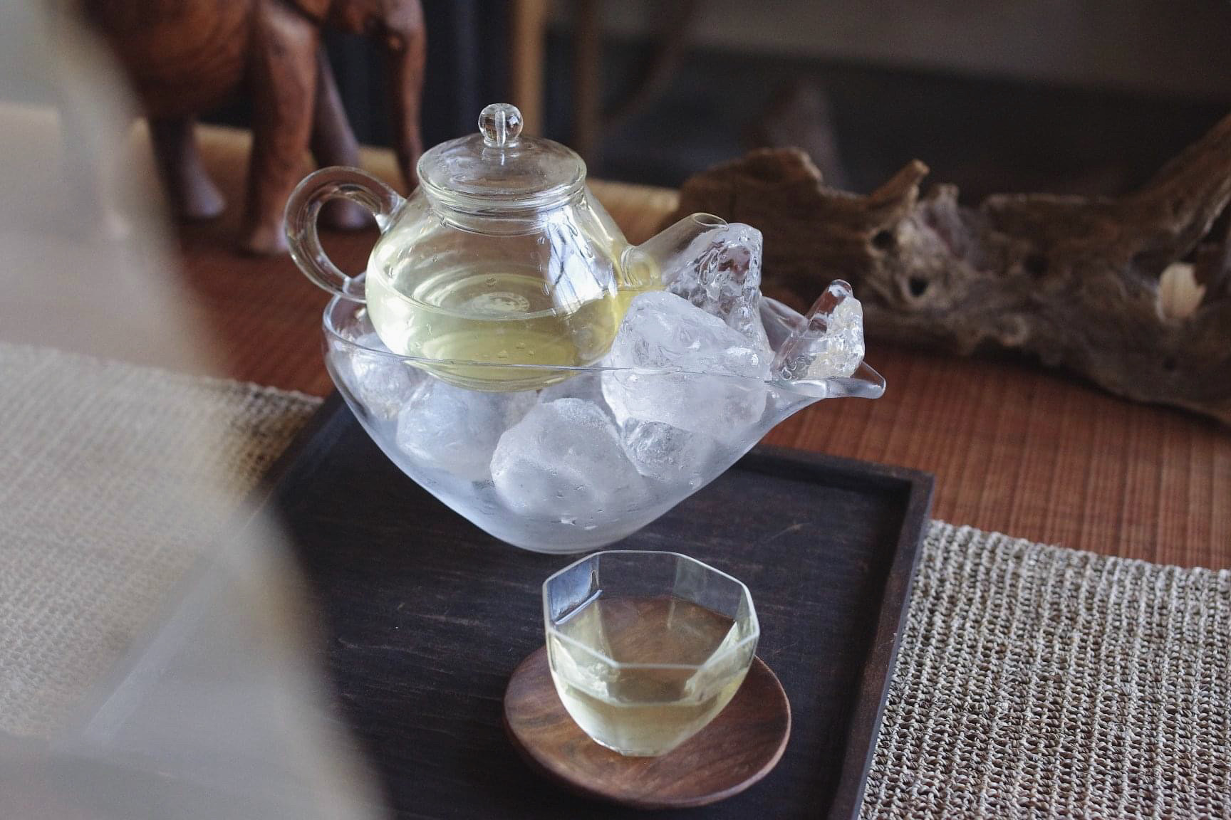 冷やし烏龍茶