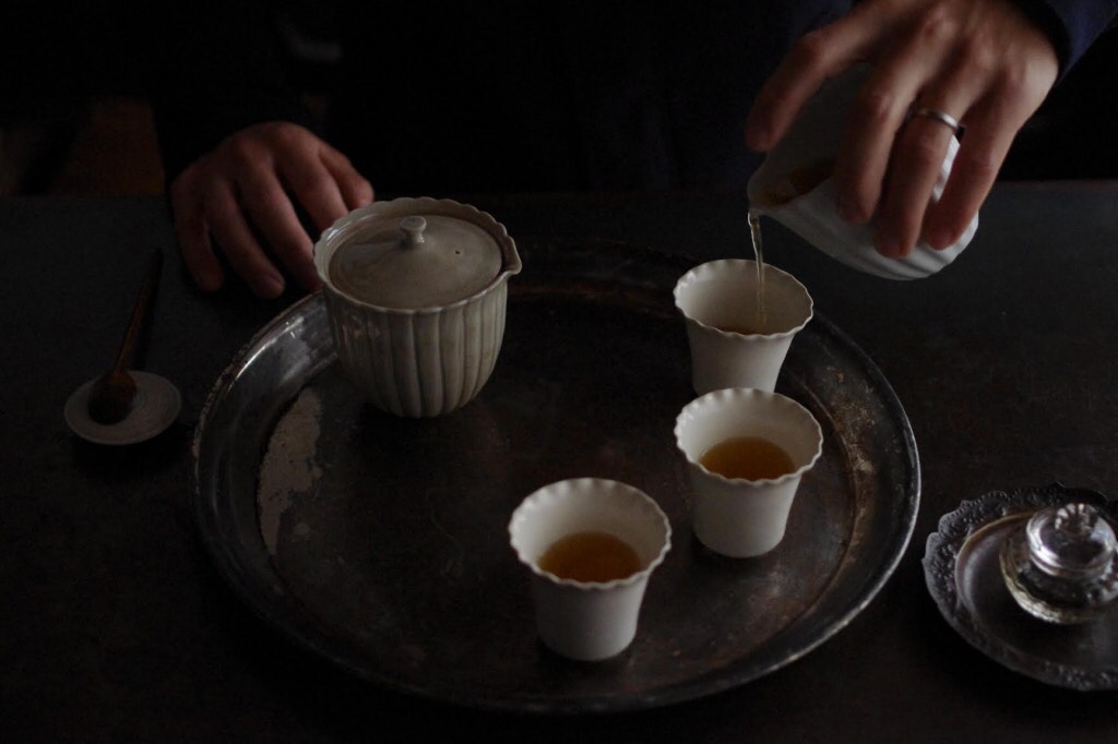  《 月花蜜の茶会  於、1 ROOM COFFEE 》 