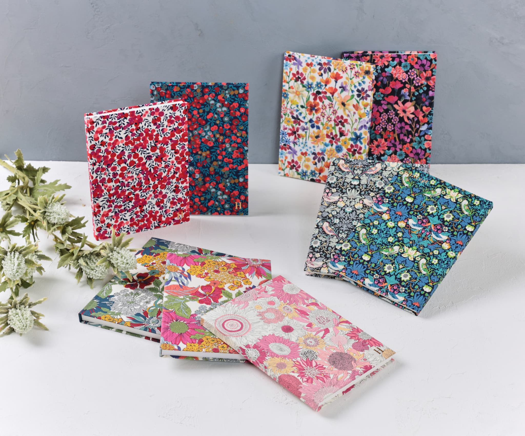 人気のリバティシリーズノートに、新柄5種類が仲間入りしました