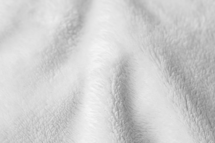 新しいタオルは使う前に洗濯が必要?正しい洗い方と注意点を解説