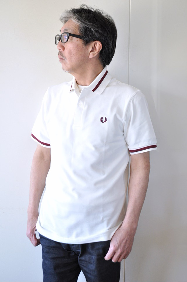 ＦＲＥＤＰＥＲＲＹ　フレッドペリー　半袖ポロシャツ　ポロシャツ　ラインポロ　メンズ　Ｍ２　