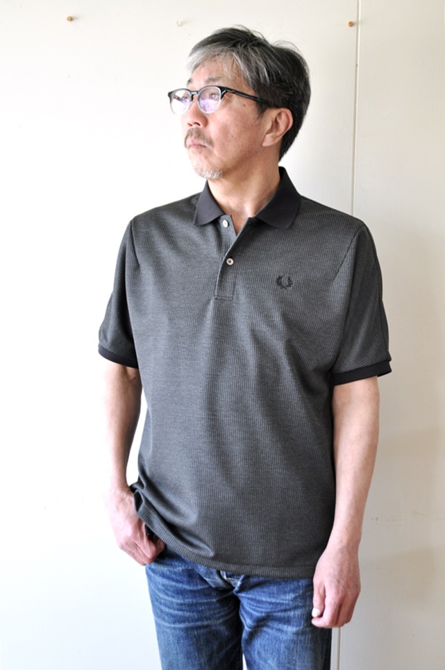 ＦＲＥＤＰＥＲＲＹ　フレッドペリー　半袖ポロシャツ　ポロシャツ　Ｆ１８１６　