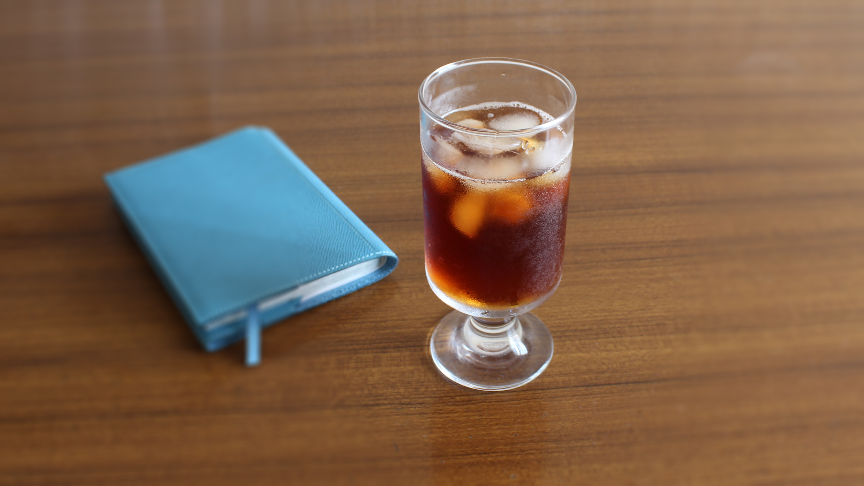 暑い日は冷たい紅茶で。