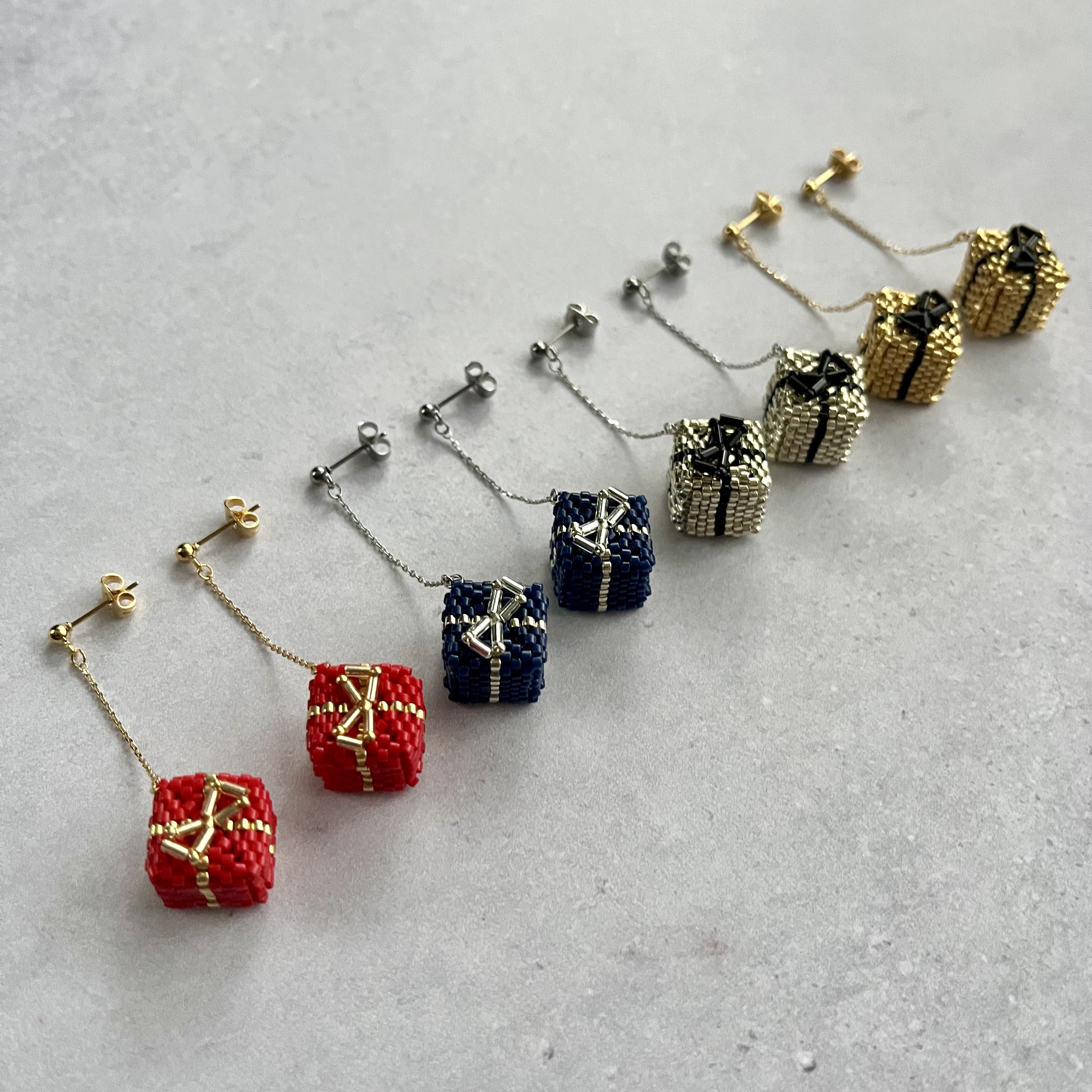 クリスマスらしいわくわくする作品