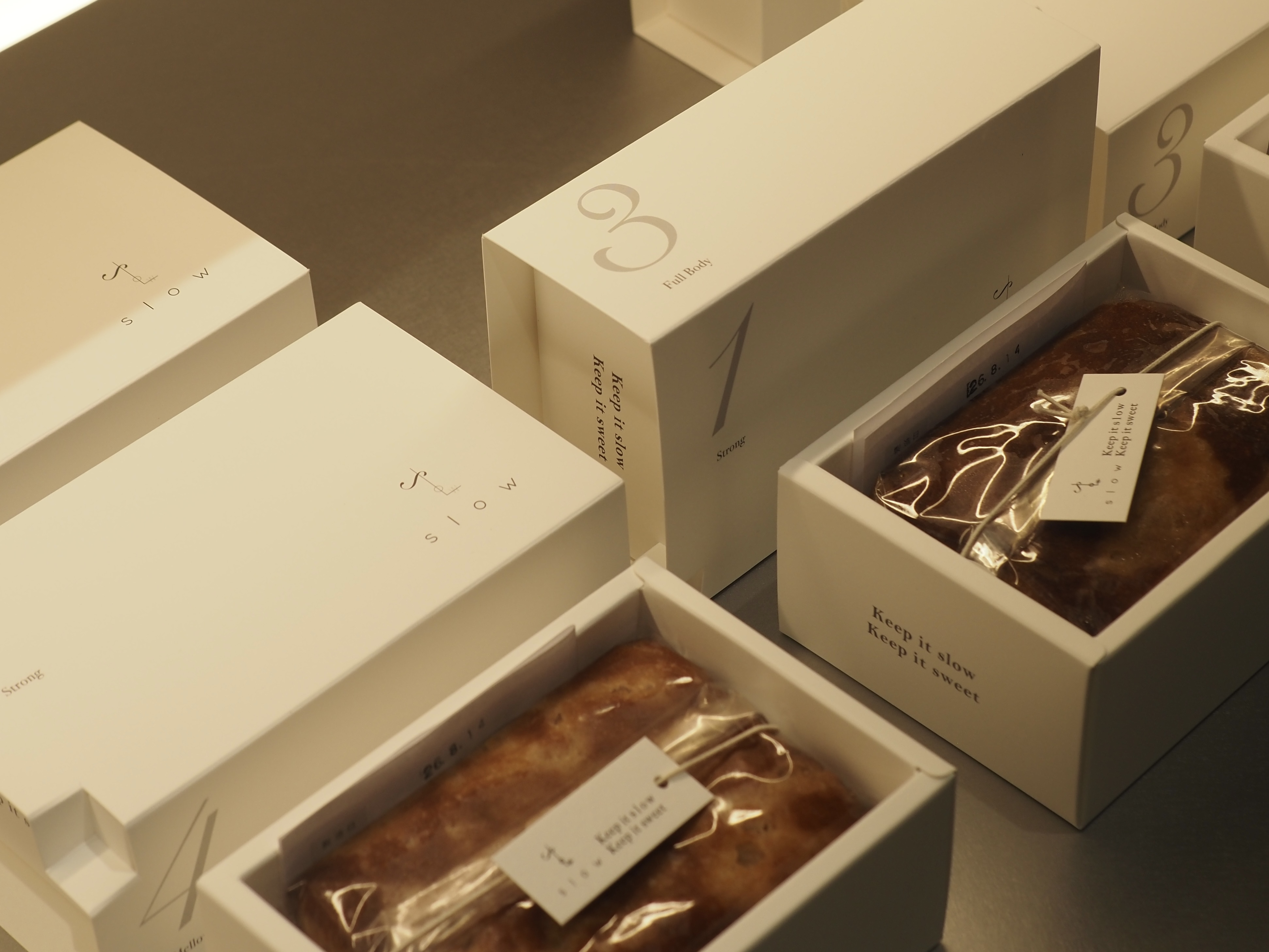 Aging Brandy Cake Special Offer 【敬老の日】