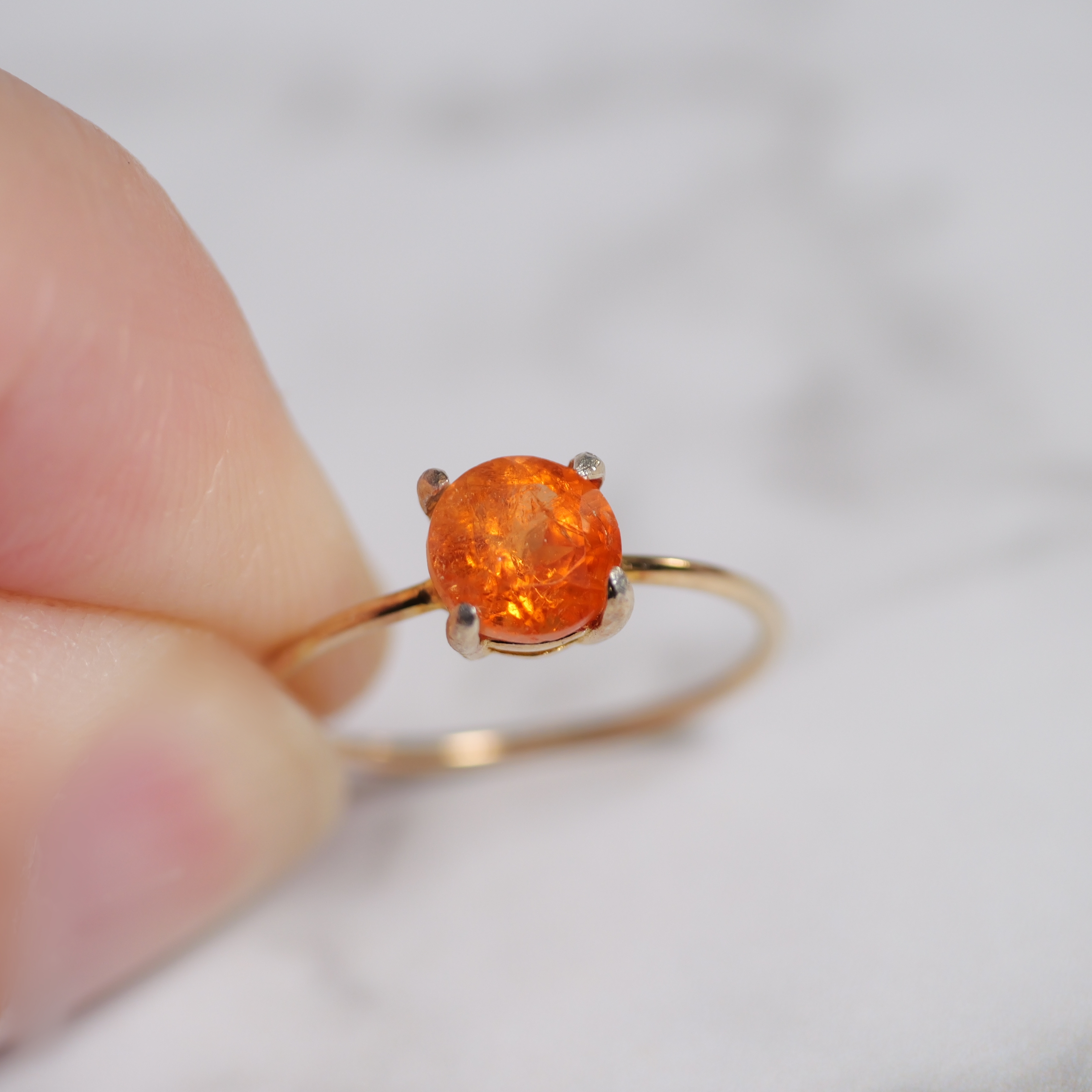 どちらも持っておきたい！「インペリアルトパーズ」と「ロンドンブルートパーズ」