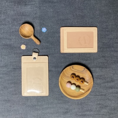 納品待ち IDケース