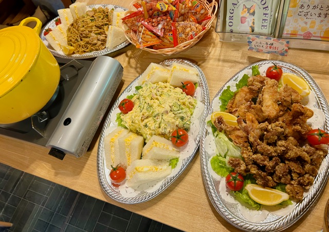 カタルバ忘年会と今週の店休日