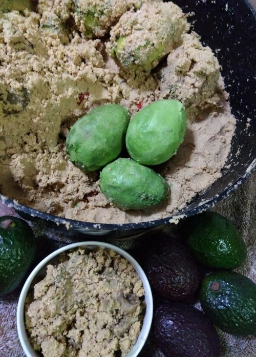 🥑店主ブログ更新しました★アボカドぬか漬けで美肌づくり★