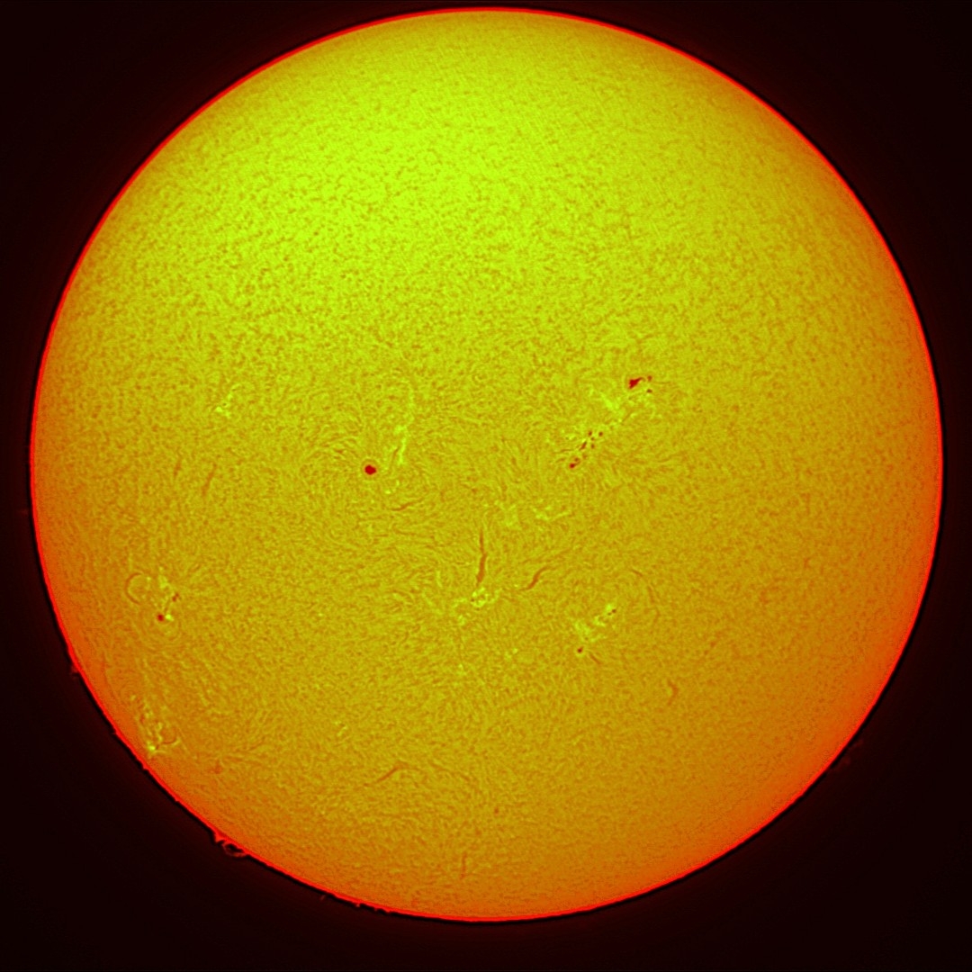 2025年4月4日の太陽