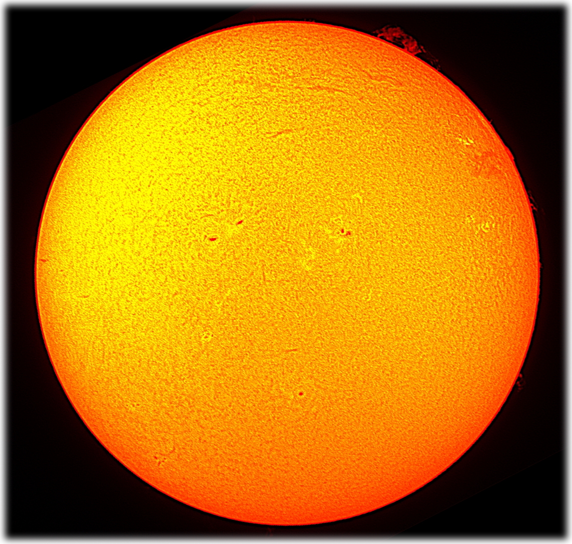 2025年4月22日の太陽（ループフレアを観測）