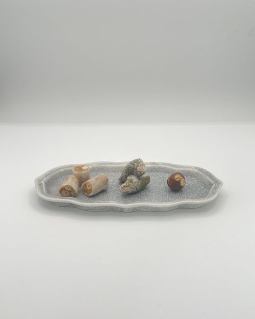 7寸新付出皿（黒絲）　九谷焼　宮吉製陶