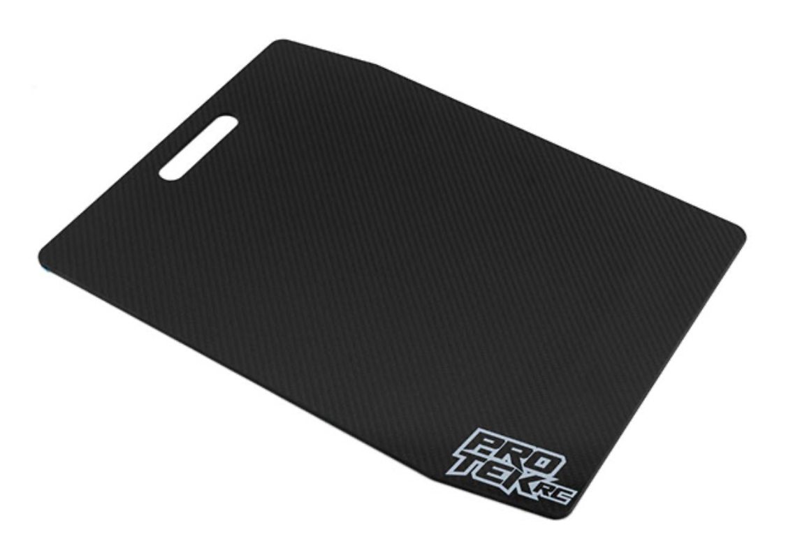 カーボンセッティングボードとTEAM AJピットマット