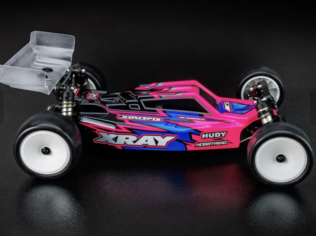 XRAY XB2 人気のボディ！デカールも！