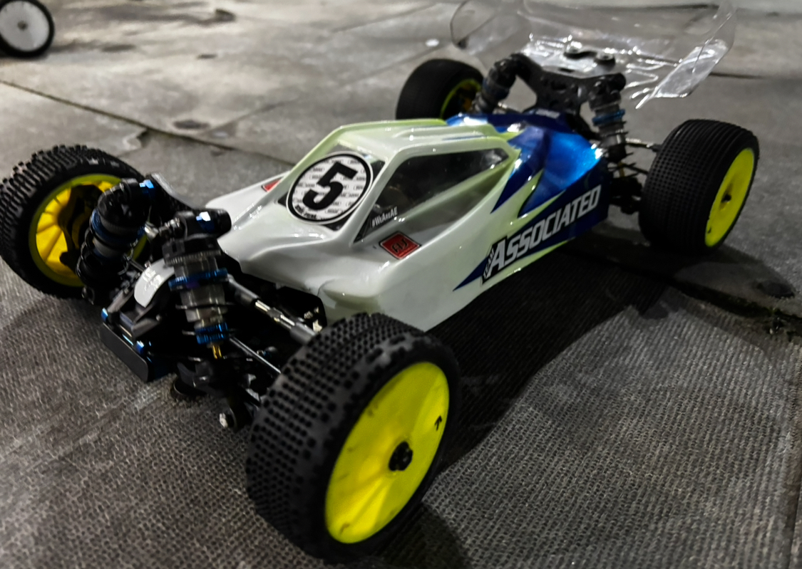 年末年始営業とヒロキ選手のB84