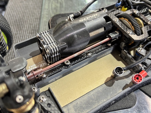 T-Work's　B74.2　スプリングスチール製センタードッグボーンセット入荷