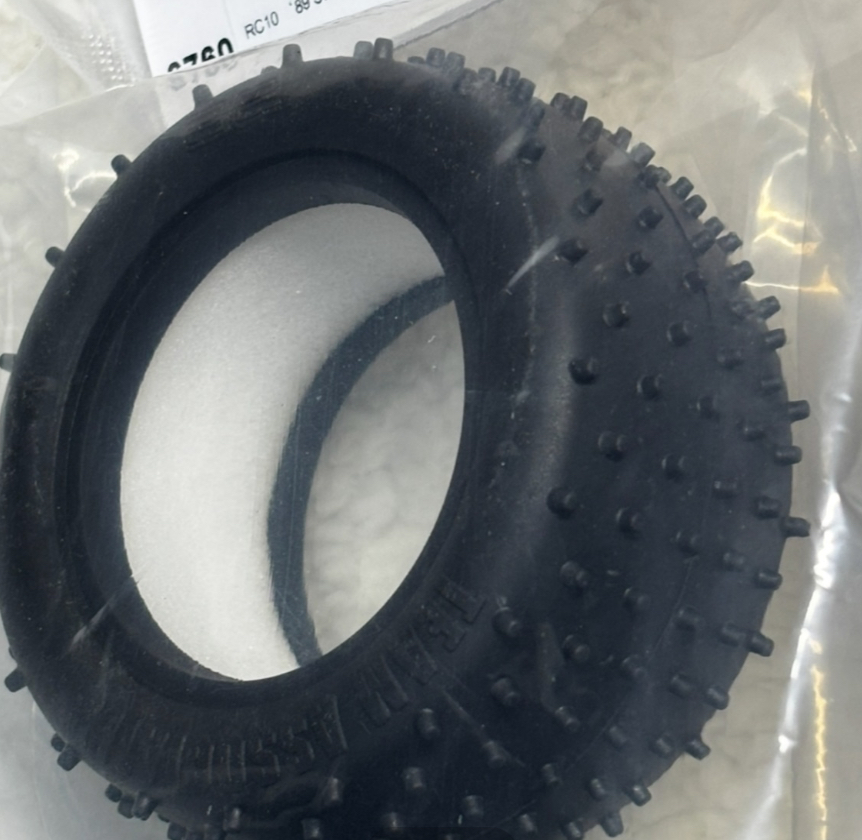 マサミ仕様のリアタイヤAS6760はリヤタイヤ 2.2インチです。