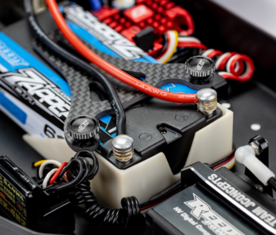RC10 RC10T バッテリー抑え　フューチャーサムナット