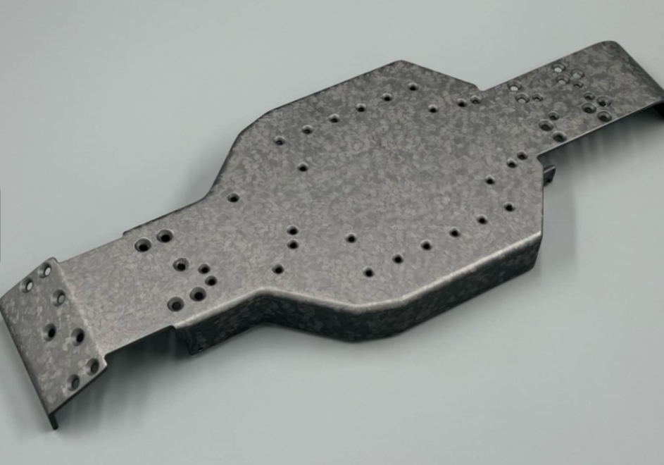 RC10クラシックの2WD.4WD共通シャーシ!