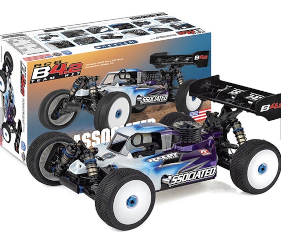 ついに!RC8 B4.2のパーツも!