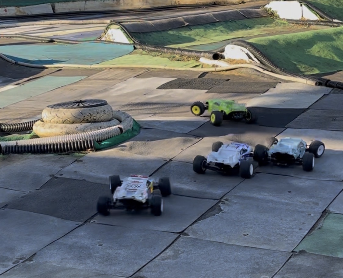 スタジアムトラックレース