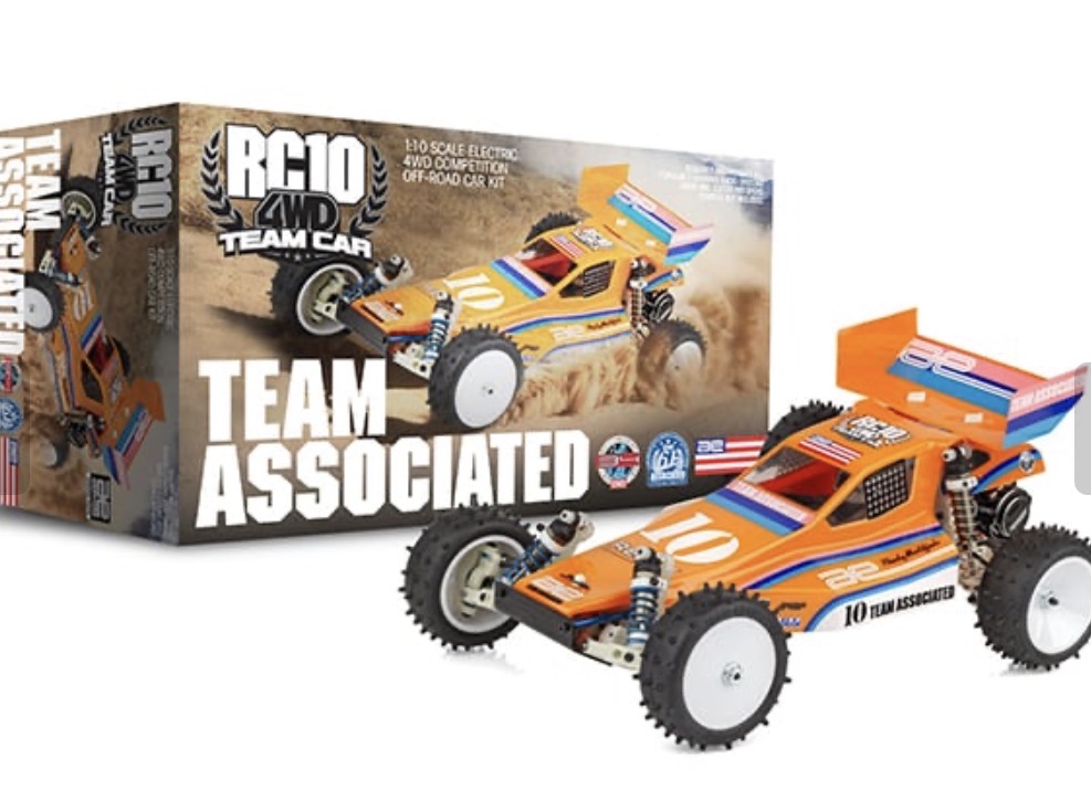 あの四駆入荷しました!RC10 4WD Team Car Kit