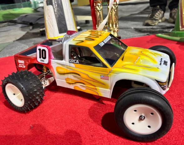 RC10T初走行のお客様　胸熱!!