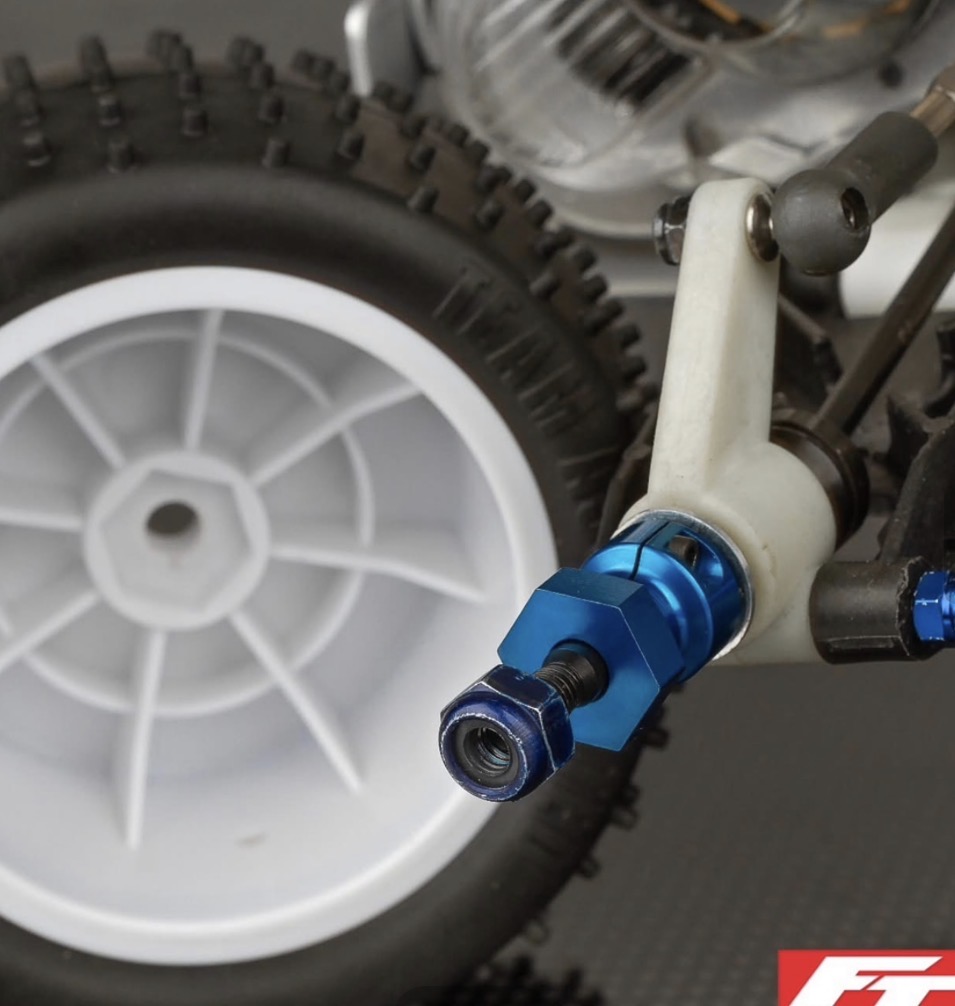 RC10クラシックリアに!12mm6角ハブのホイルがつくあのコンバージョン!