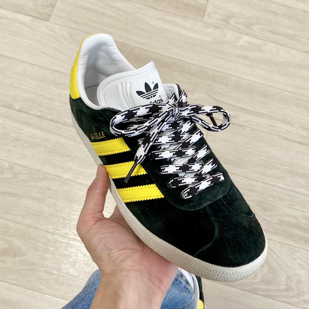 adidasローテクには「HOUND'S TOOTH LACES」を