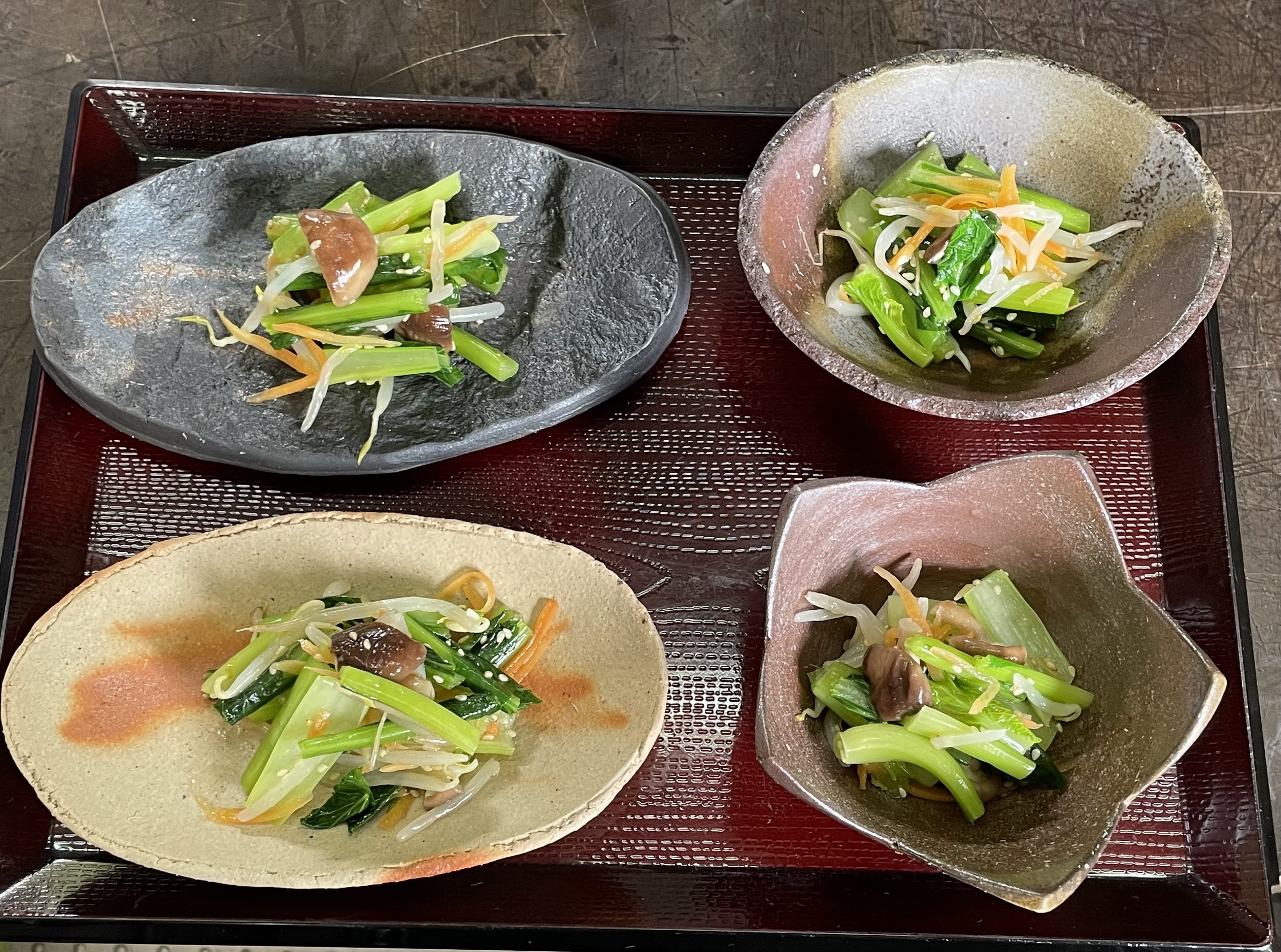 小松菜のナムルを備前焼に！